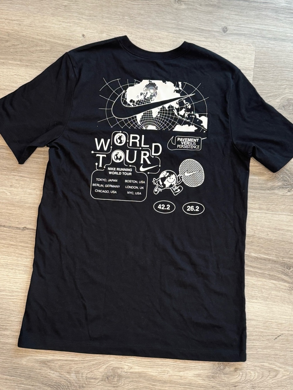 Nike World Tour Tee | World Majors | Marathons | Running | Abbot World | Unisex